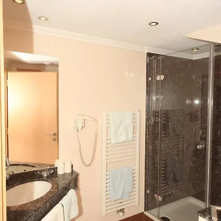 Szálloda Fruehstueckshotel Margret Maurach