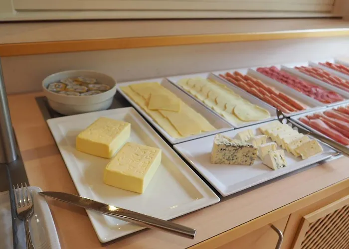 Hotel Frühstückshotel Margret 3*