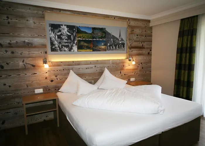 Frühstückshotel Margret 3* Maurach (Achensee)