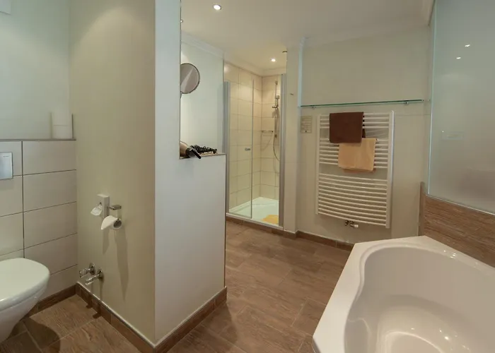 Frühstückshotel Margret 3*