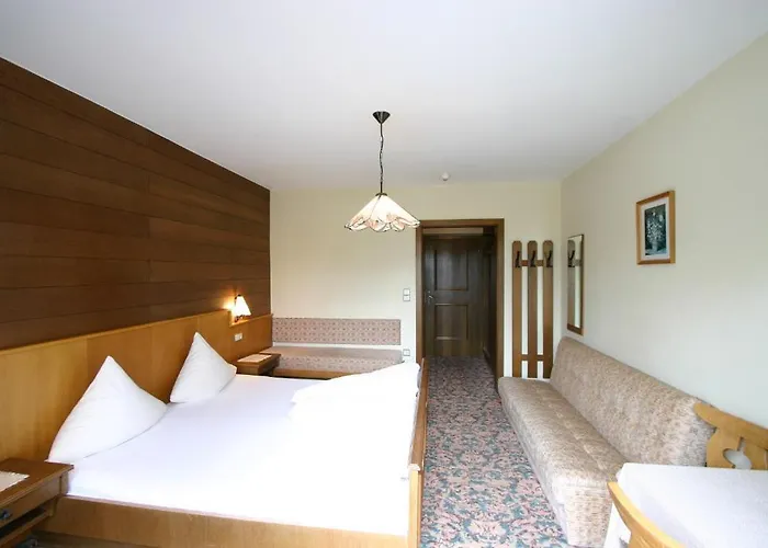 Frühstückshotel Margret Hotel 3*