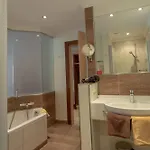 Fruehstueckshotel Margret מלון 3*