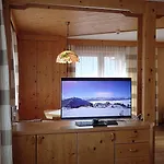Fruehstueckshotel Margret מלון מאוראך